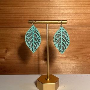 Glitter leaf earrings